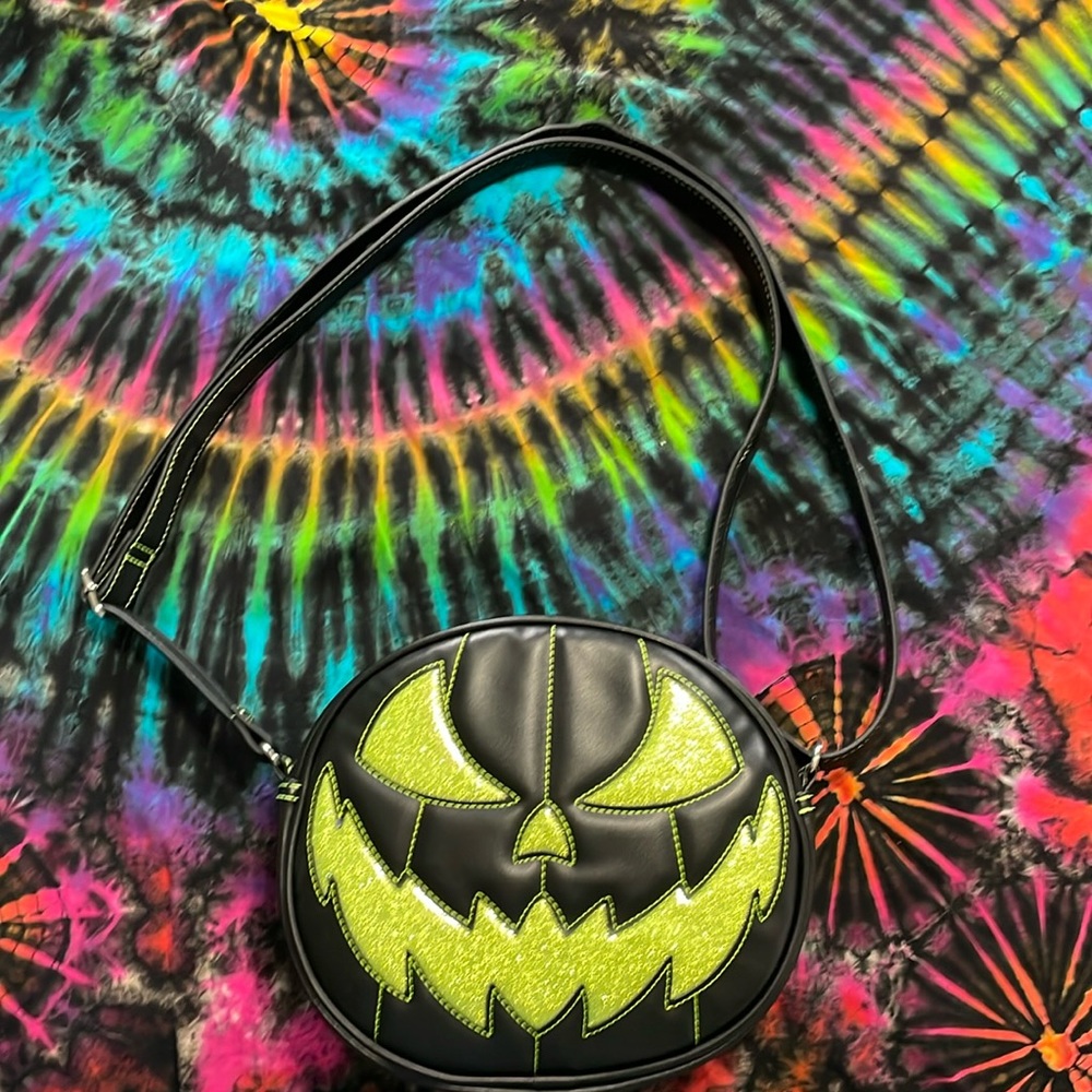 Pumpkin Kult crossbody bag
